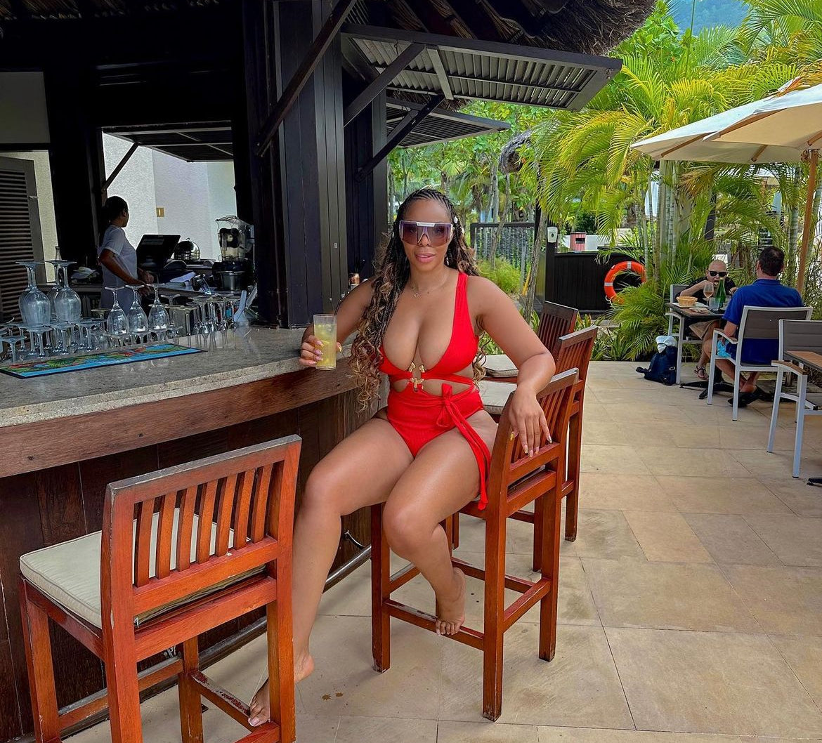 Ariel One-piece Bikini